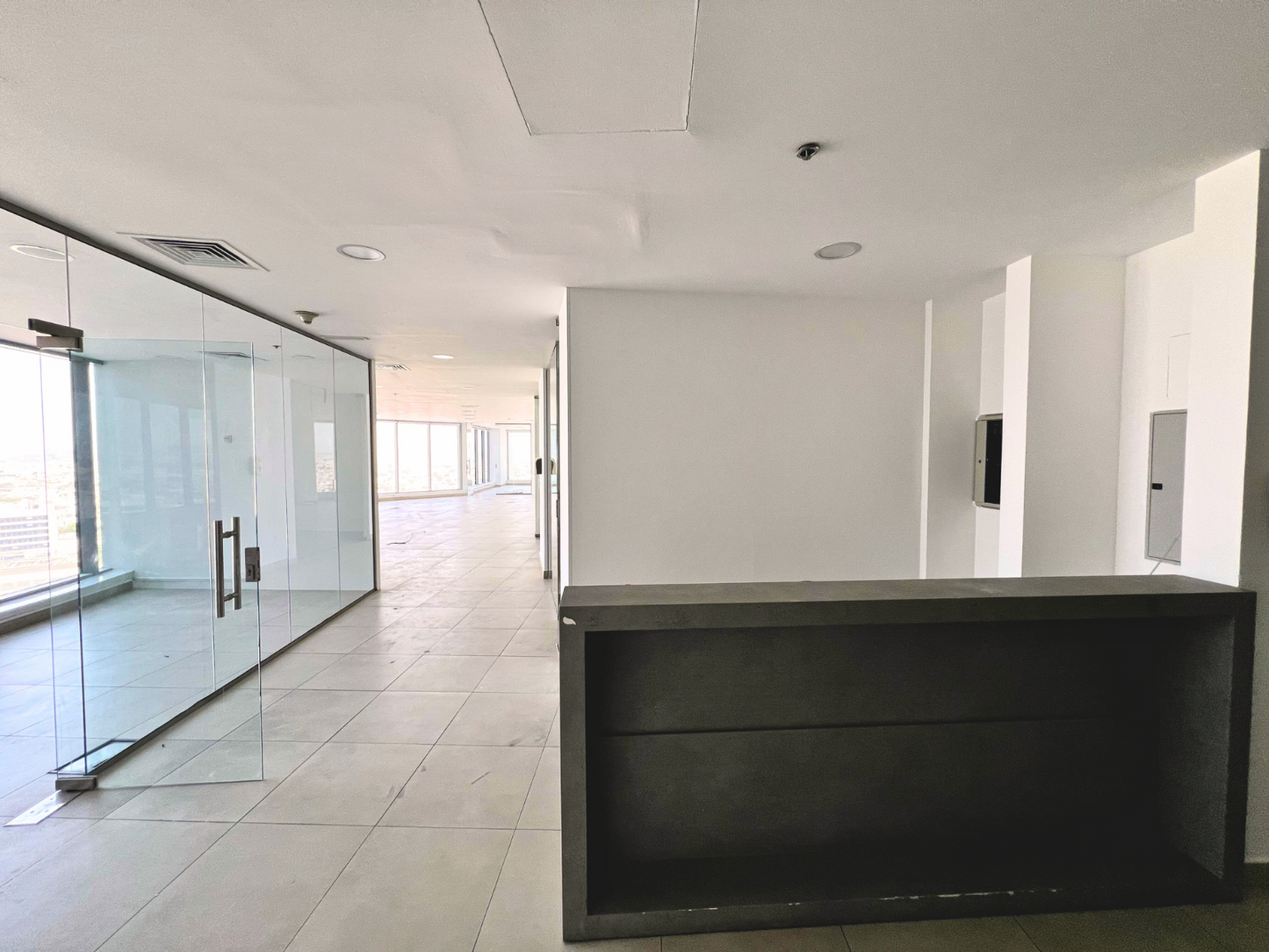 Commercial Corner Unit | Partitioned w/ Conference