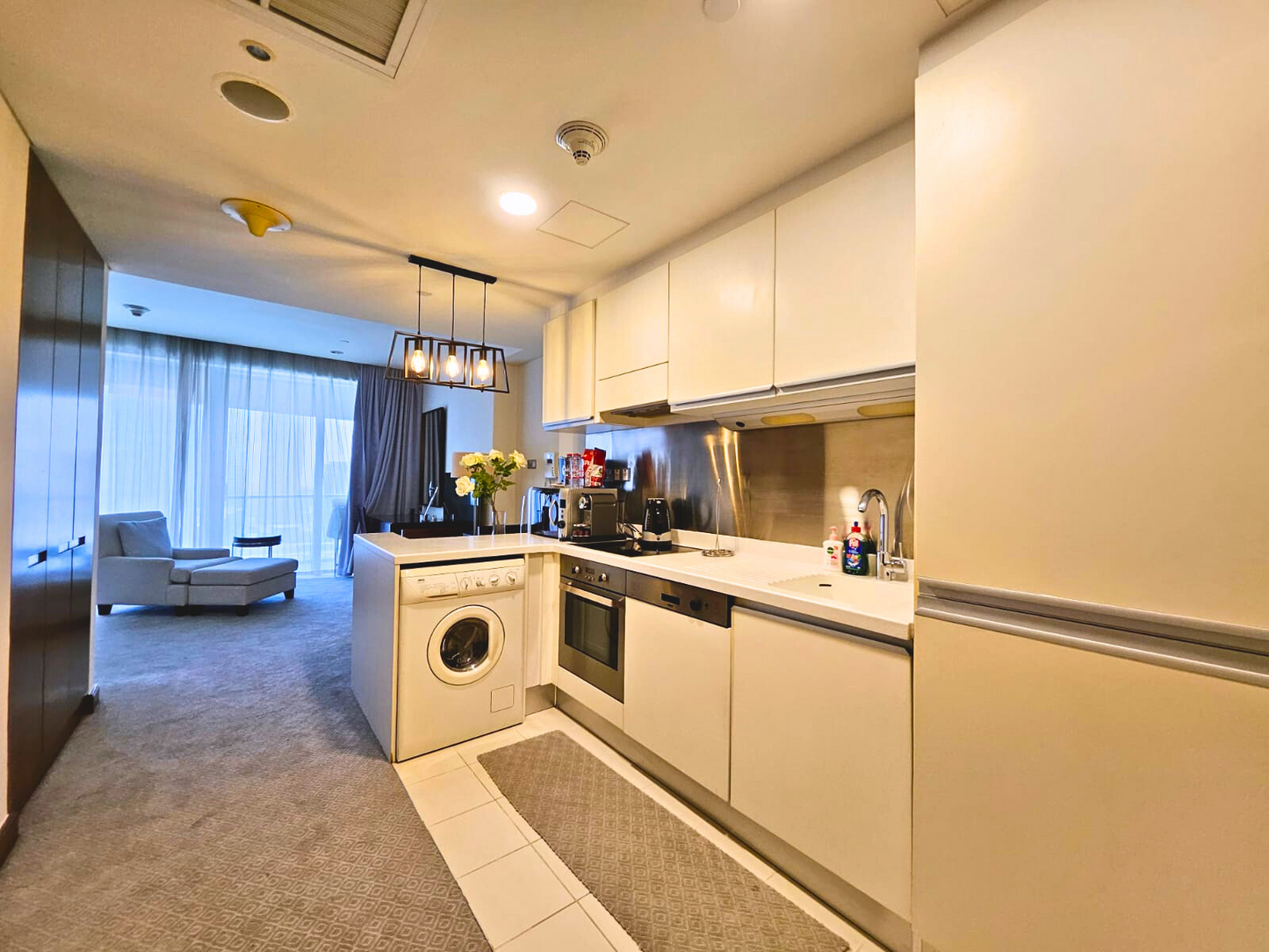 Live the Prestigious Life in the Center of Dubai