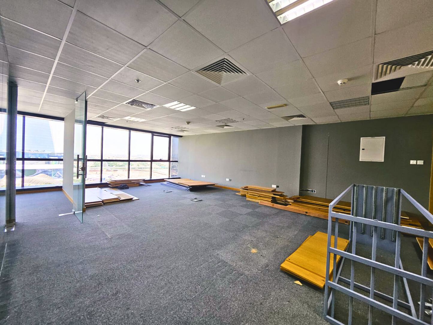 Jumeirah Lake Towers | Vacant | Office