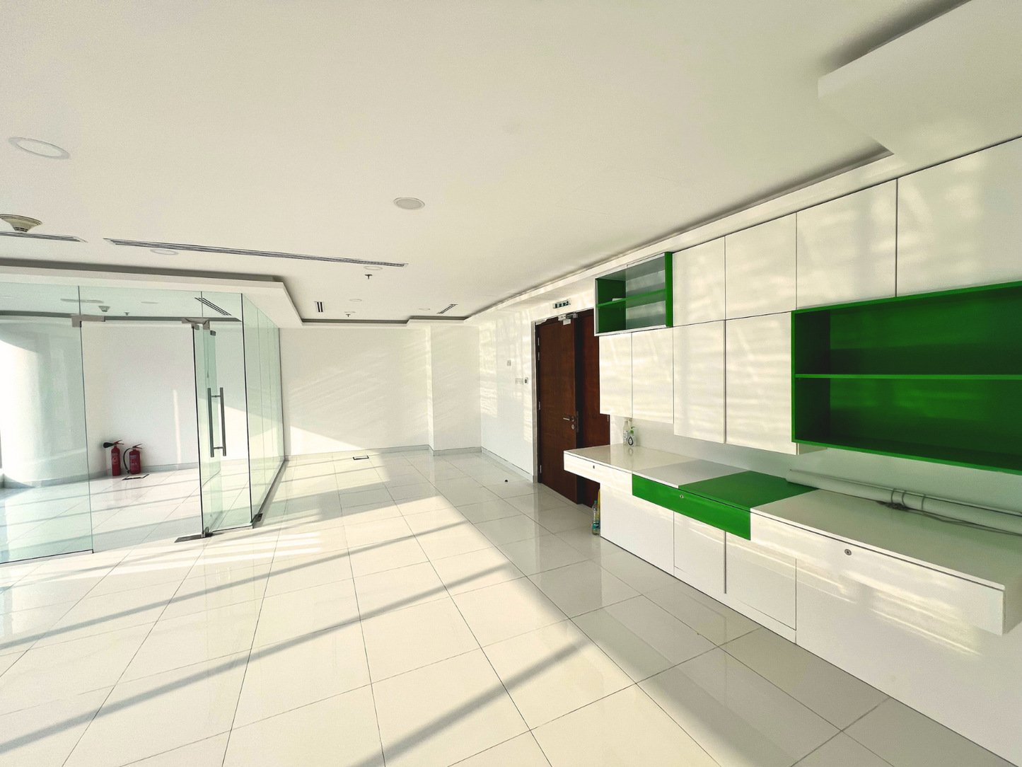 Premium-Grade Commercial Tower | Vacant Office Space
