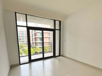 Mid Floor | 2 Bedroom Apartment | Vacant